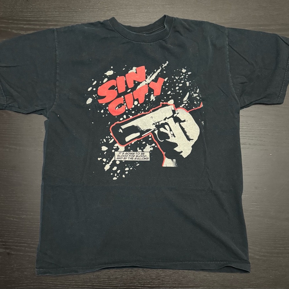 Vintage Sin City Graphic Black T-Shirt